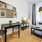 Zizkov Nest Spacious 2br
