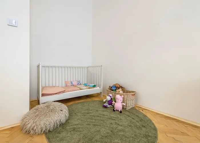 Zizkov Nest Spacious 2br Prag