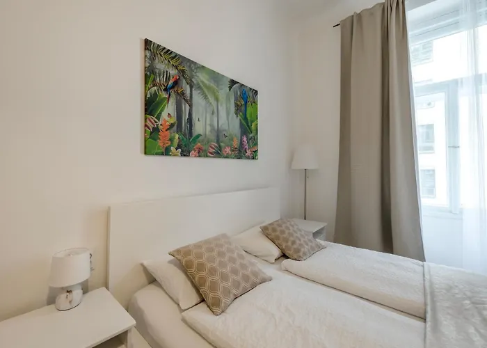 Zizkov Nest Spacious 2br Lägenhet Prag