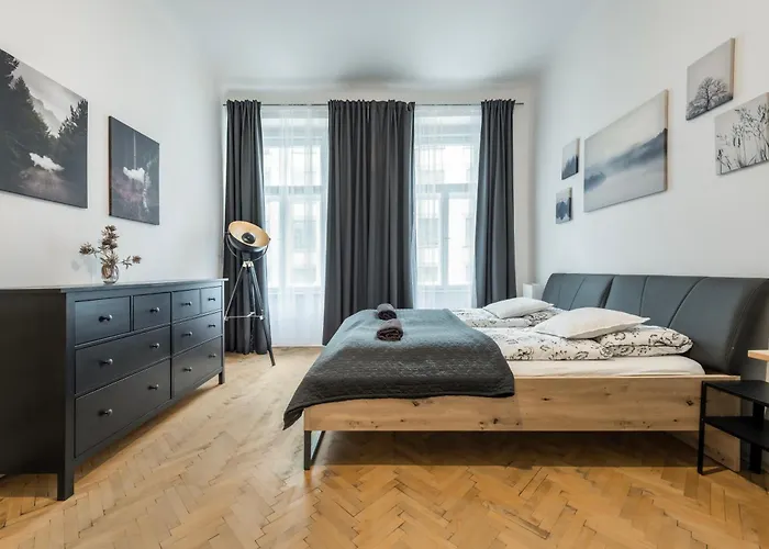 Lägenhet Zizkov Nest Spacious 2br Prag