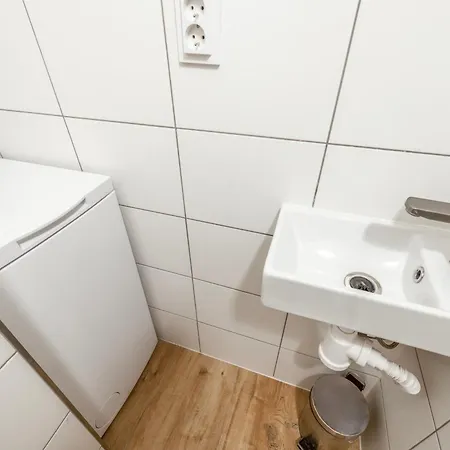Zizkov Nest Spacious 2br