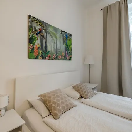 Zizkov Nest Spacious 2br Apartmán Praha